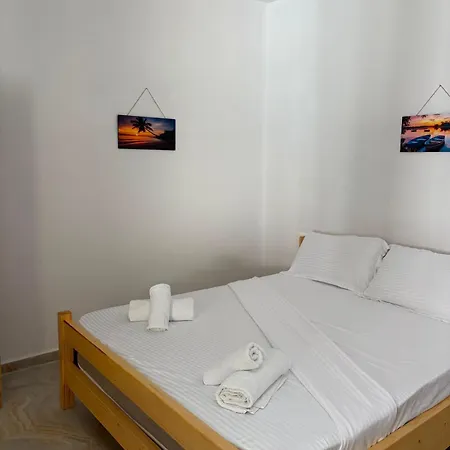 בית הארחה Lukova Rooms Lukovë